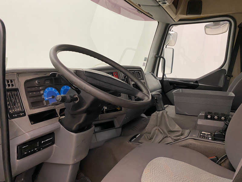 Camion basculantă Renault Kerax 420 DCi - 6x4: Foto 9