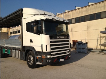 Camion cu prelată Scania 340 114L - 3 assi con pedana idraulica (peso 3000 kg) + telecomando: Foto 1