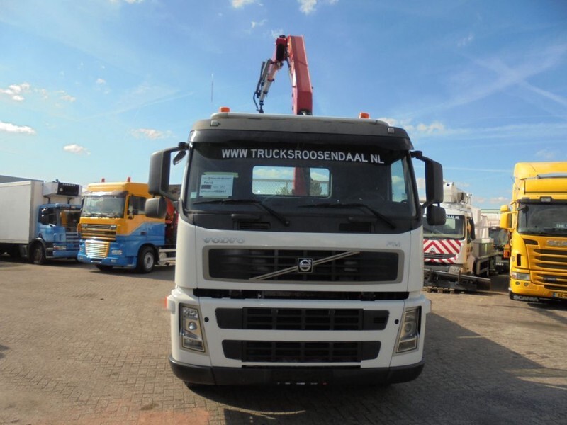 Camion cu macara Volvo FM 12.260 + Manual + HMF 910K2 CRANE: Foto 2