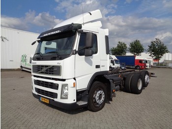 Camion şasiu Volvo FM 330, 6X2, Euro 5, Glob., NL Truck, TOP!!: Foto 1
