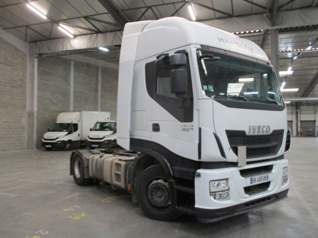 Cap tractor IVECO Stralis AS440S46T/P: Foto 4