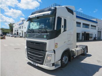Volvo FH500 4x2Tractor mega  - Cap tractor