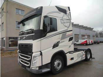 Cap tractor Volvo FH 13/500, GLOBE, TOP STAND