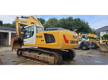 Excavator pe şenile LIEBHERR R 936