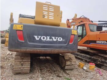 Excavator pe şenile VOLVO EC210BLC