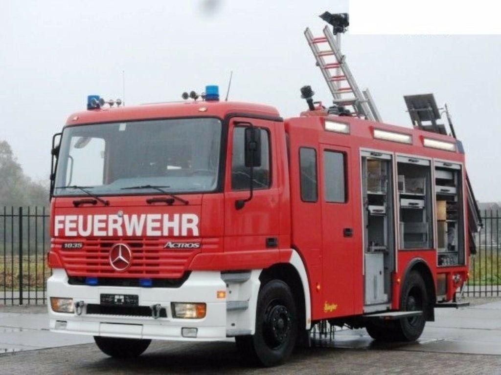 Autospeciala de stins incendii Mercedes-Benz ACTROS 1835 Feuerwehr 2080 L Fire Unit !!: Foto 2