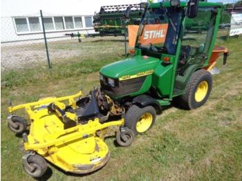 John Deere 4100 - Tractor comunal
