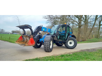 Stivuitor telescopic NEW HOLLAND