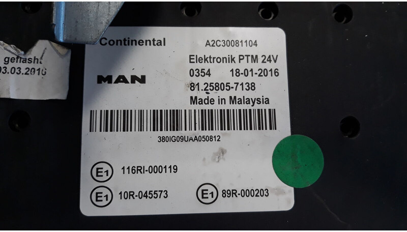 Calculator de bord pentru Camion MAN D2676 EURO 6 ECU set , ignition with key: Foto 3