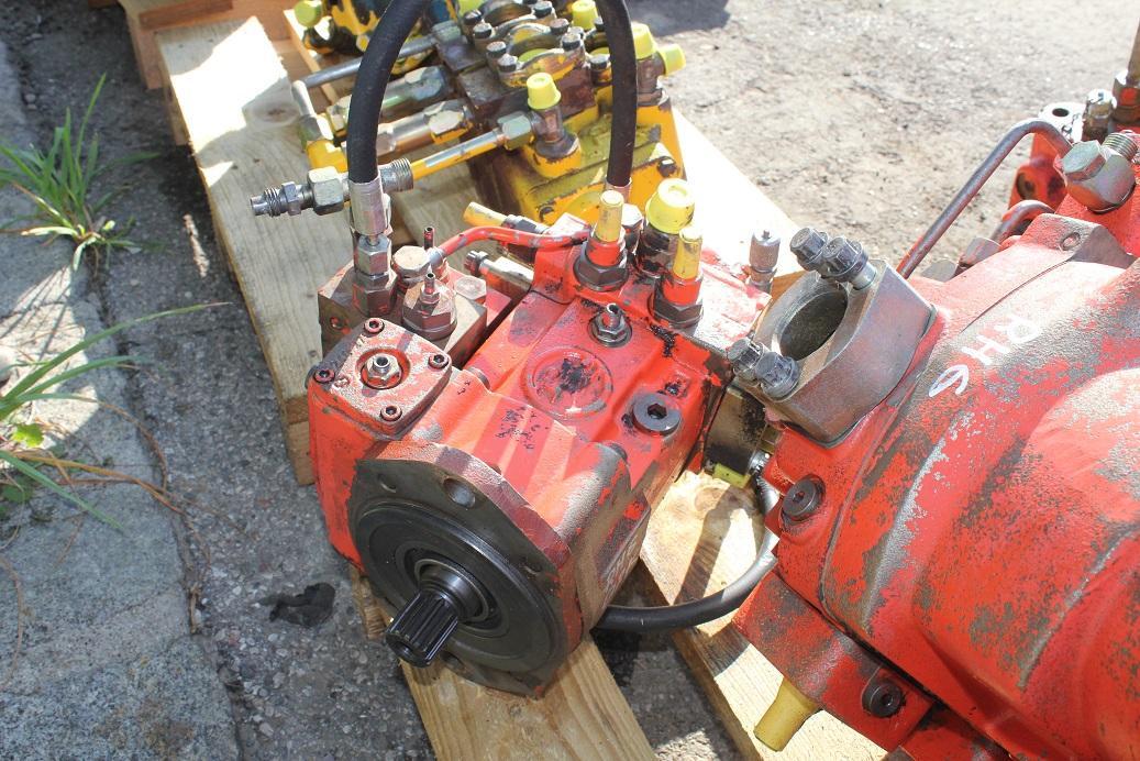 Pompa hidraulica pentru Excavator pe şenile O&K A4V 40 aus RH 6: Foto 4