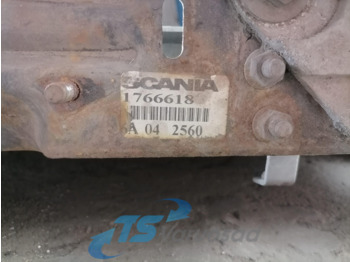 Intercooler pentru Camion Scania Intercooler radiator 1817893: Foto 3