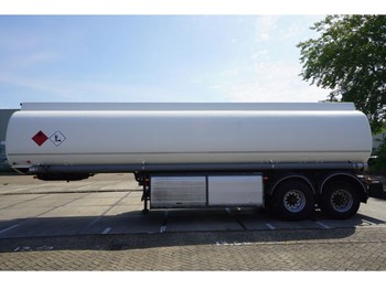 Semiremorcă cisternă pentru transport de combustibili LAG 2 AXLE: Foto 1