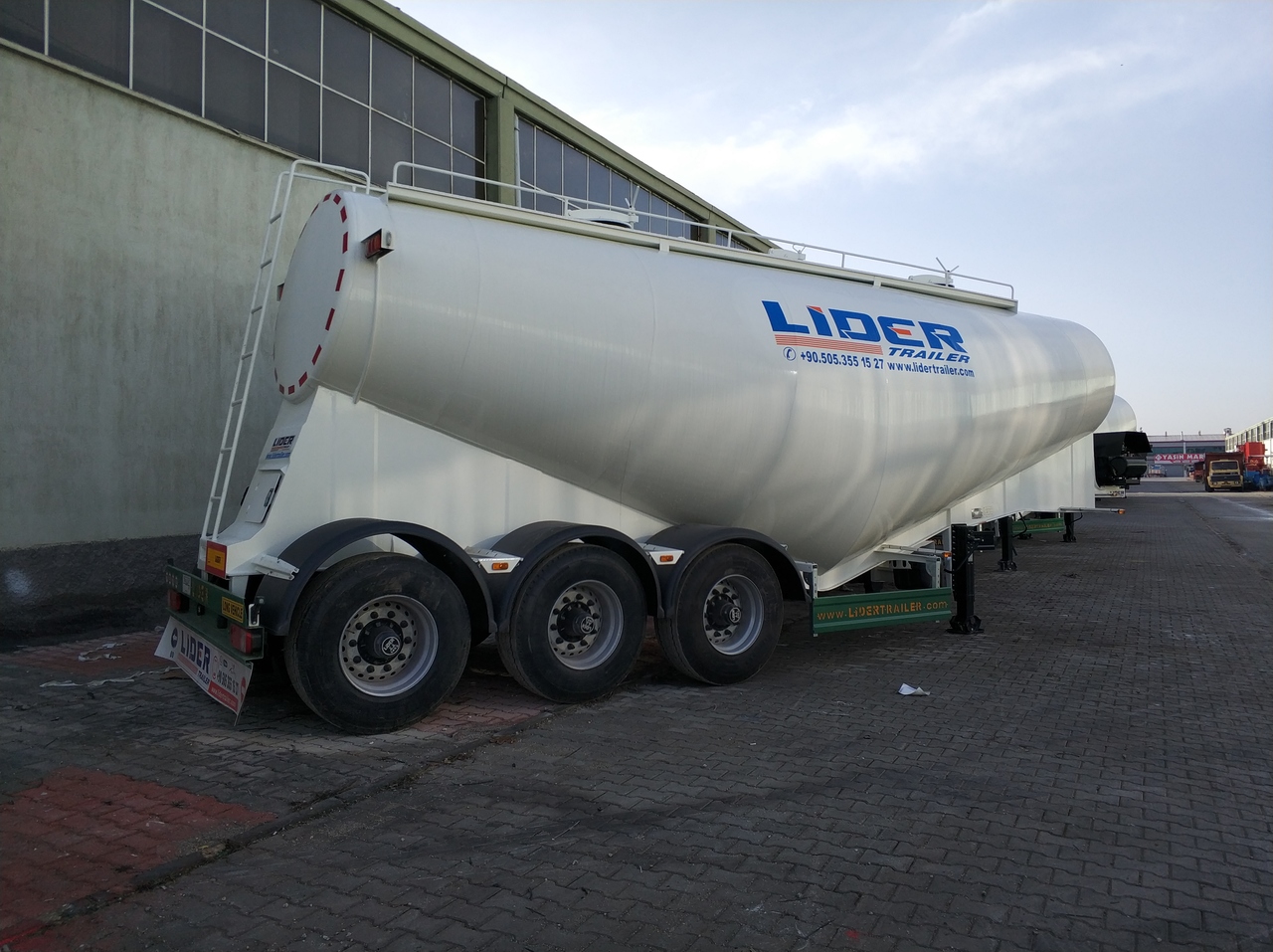 Semiremorcă cisternă pentru transport de ciment nou LIDER 2023 MODEL NEW CEMENT TANKER: Foto 15