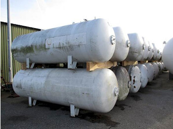 Semiremorcă cisternă LPG / GAS GASTANK 4850 LITER: Foto 3