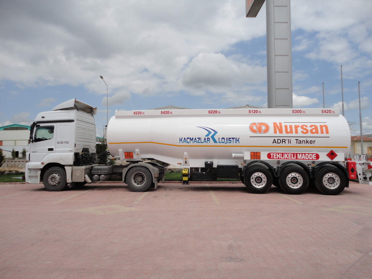 Leasing de NURSAN Steel Tanker NURSAN Steel Tanker: Foto 1