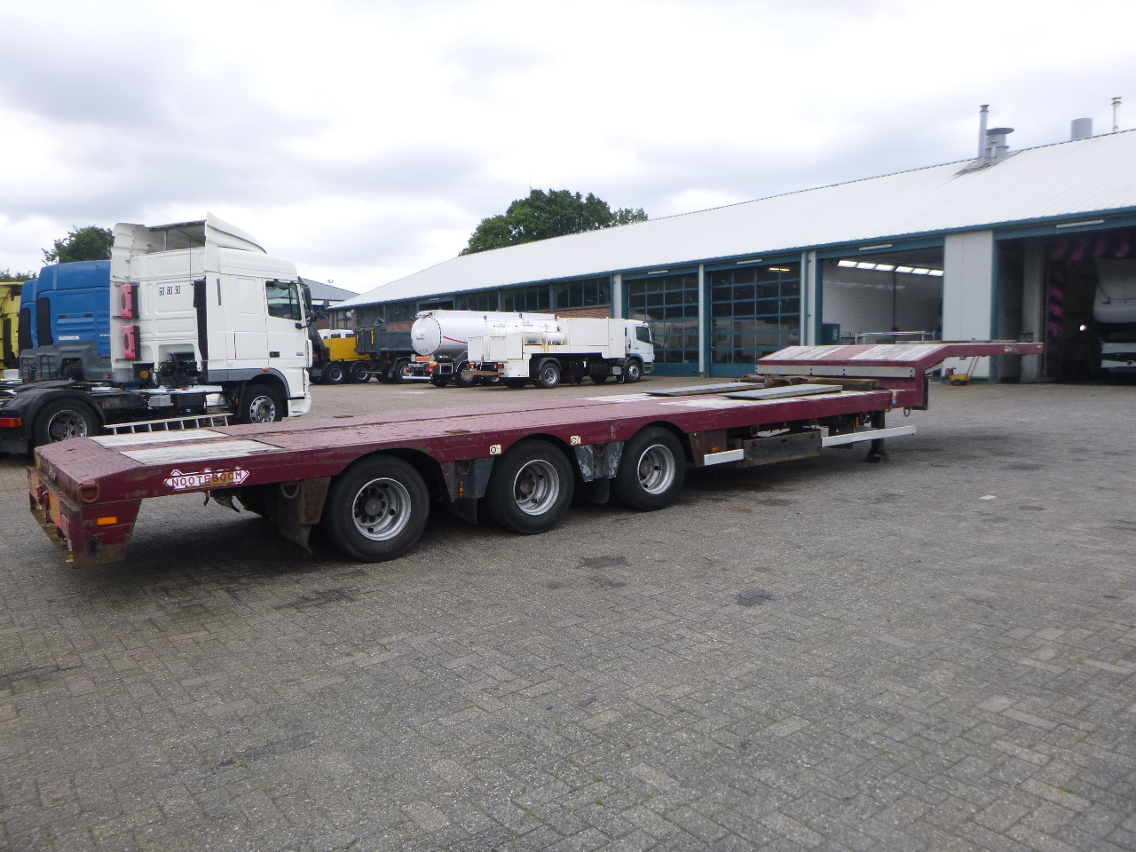 Semiremorcă transport agabaritic Nooteboom 3-axle semi-lowbed trailer extendable 14.5 m + ramps: Foto 8