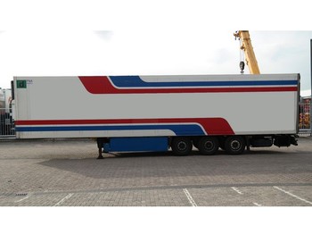Semiremorcă frigider Schmitz Cargobull 3 AXLE FRIGO TRAILER: Foto 1