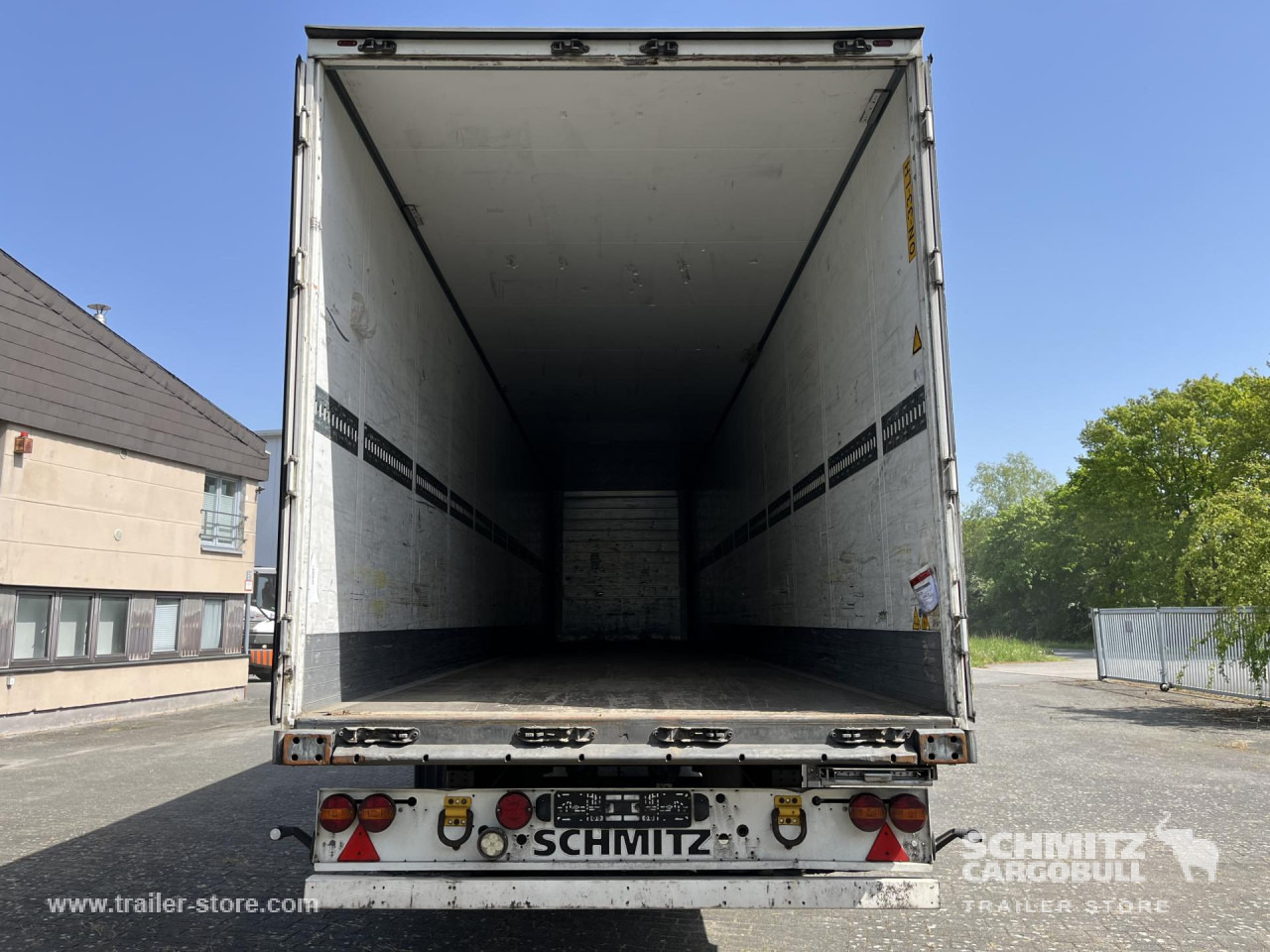 Semiremorcă furgon SCHMITZ Auflieger Trockenfrachtkoffer Standard