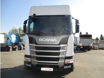 Cap tractor SCANIA R 450
