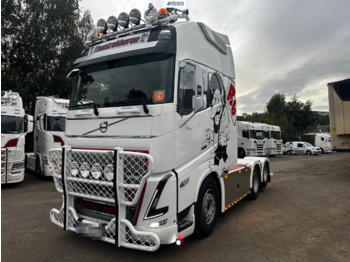 Cap tractor VOLVO FH16 750