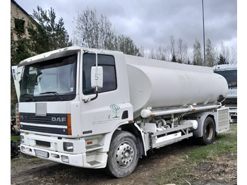 Camion cisternă DAF CF 75