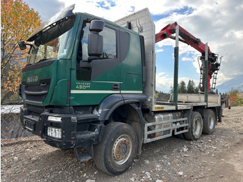 Camion forestier IVECO