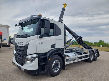 Camion transport containere/ Swap body IVECO X-WAY