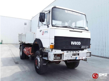 Camion platformă IVECO Magirus