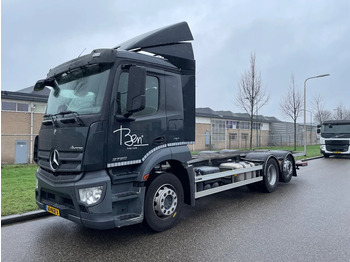 Camion transport containere/ Swap body MERCEDES-BENZ Antos