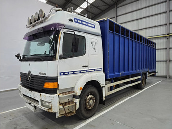 Camion transport animale MERCEDES-BENZ Atego 1828