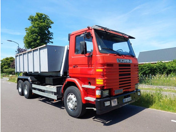 Camion cu cârlig SCANIA 112