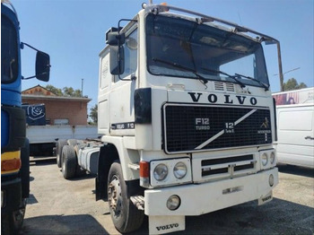 Camion şasiu VOLVO F12