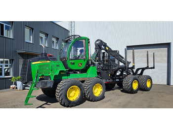 John Deere 1510 G  - Forwarder
