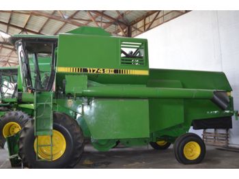 JOHN DEERE 1174 S II harvester  - Harvester