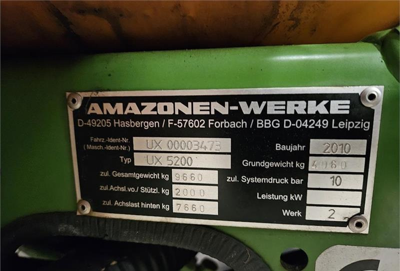 Maşină de erbicidat tractata Amazone UX 5200 Super: Foto 8