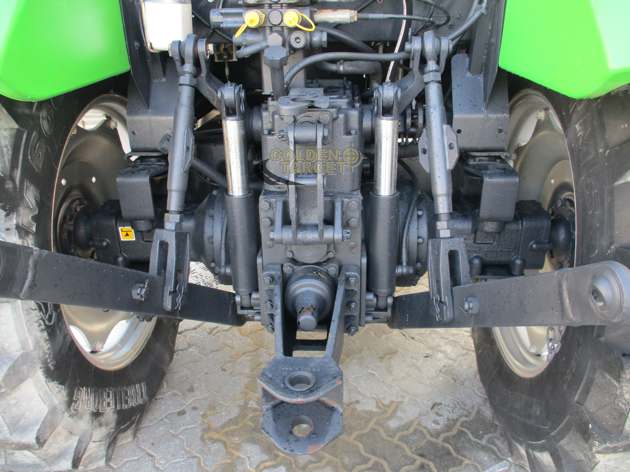 Tractor agricol DEUTZ 6110.4W: Foto 12