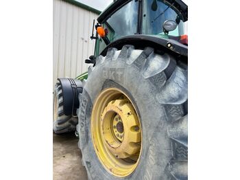 Tractor agricol JOHN DEERE 8430: Foto 1
