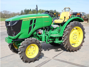 Tractor agricol nou John Deere 3028EN - New / Unused: Foto 1