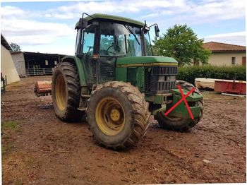 Tractor agricol John Deere 6400: Foto 1
