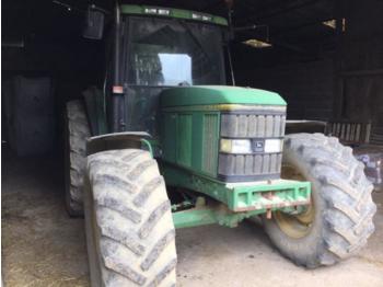 Tractor agricol John Deere 6600: Foto 1