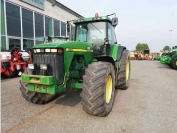 Tractor agricol John Deere 8200: Foto 1