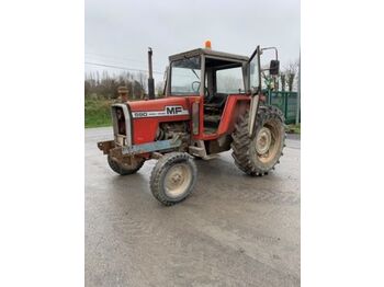 Tractor agricol MASSEY FERGUSON 590: Foto 1
