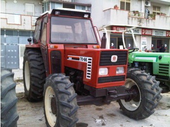 Tractor agricol NEW HOLLAND FIAT DT 7066: Foto 1