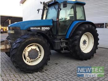Tractor agricol New Holland 8560 ALLRAD: Foto 1