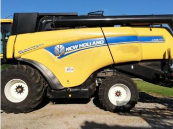 Combină de recoltat cereale New Holland CX8070: Foto 1