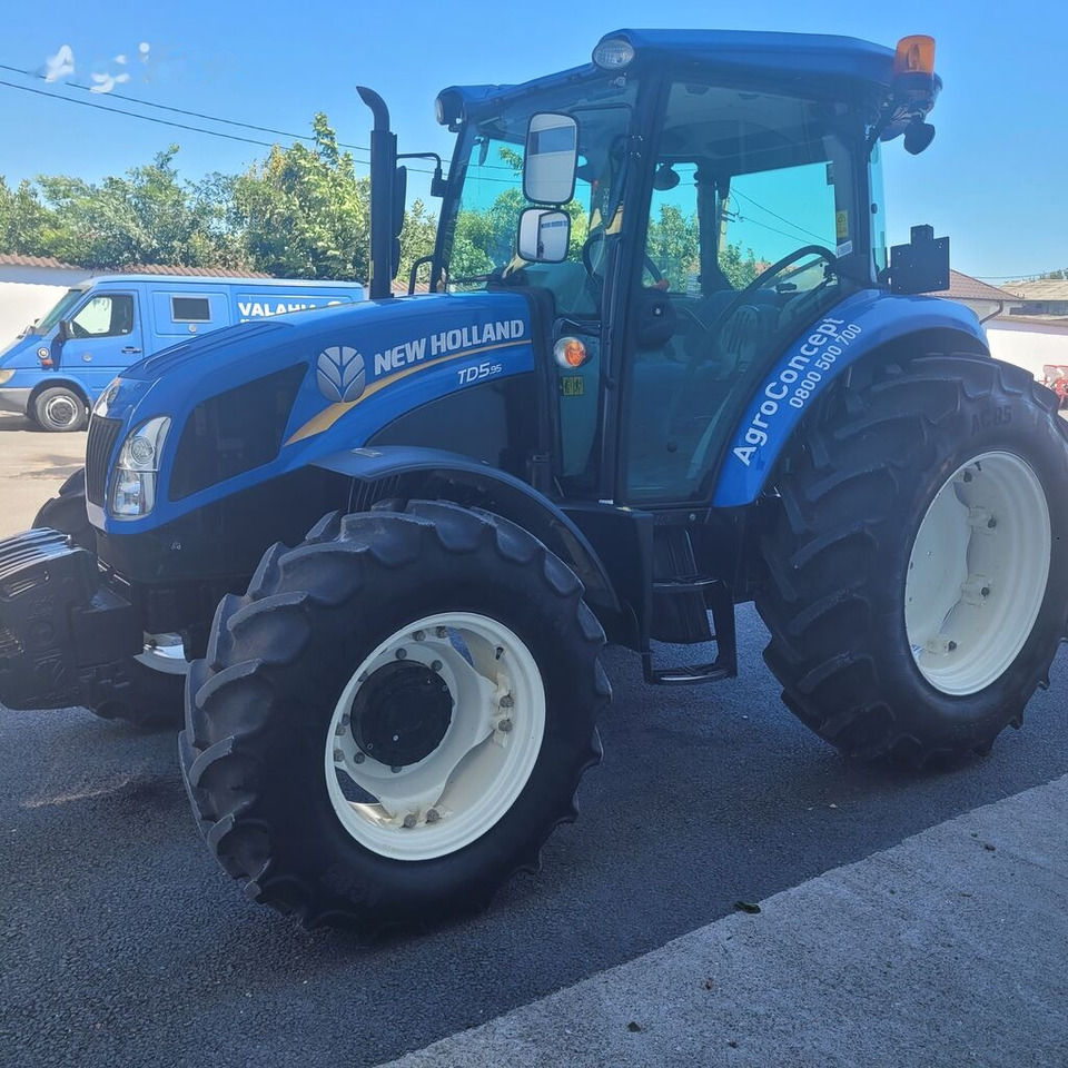 Tractor agricol nou New Holland TD 5.95: Foto 4
