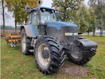 Tractor agricol New Holland TM 190: Foto 1