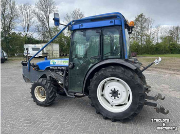 New Holland TN75 V smalspoor tractor - Tractor agricol: Foto 2