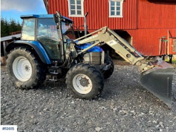 Tractor agricol New Holland TS100: Foto 1