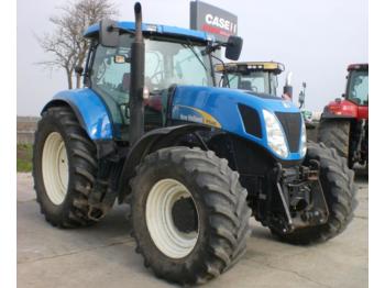 Tractor agricol New Holland T 7040: Foto 1